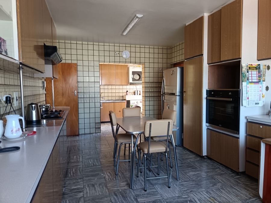 4 Bedroom Property for Sale in Rylands Western Cape